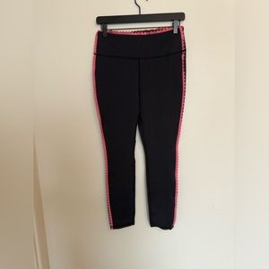 IVL Scalloped leggings